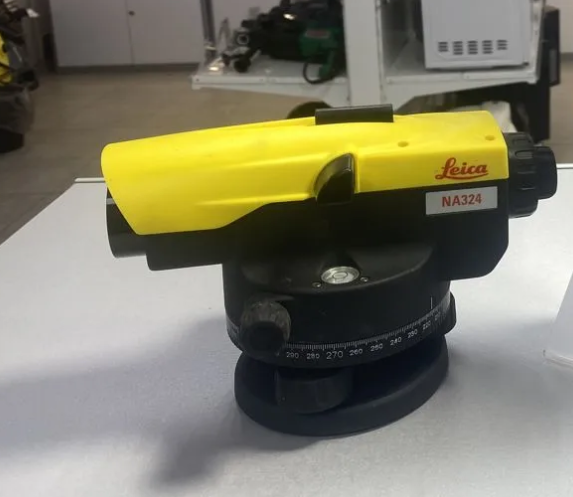 нивелир leica NA324